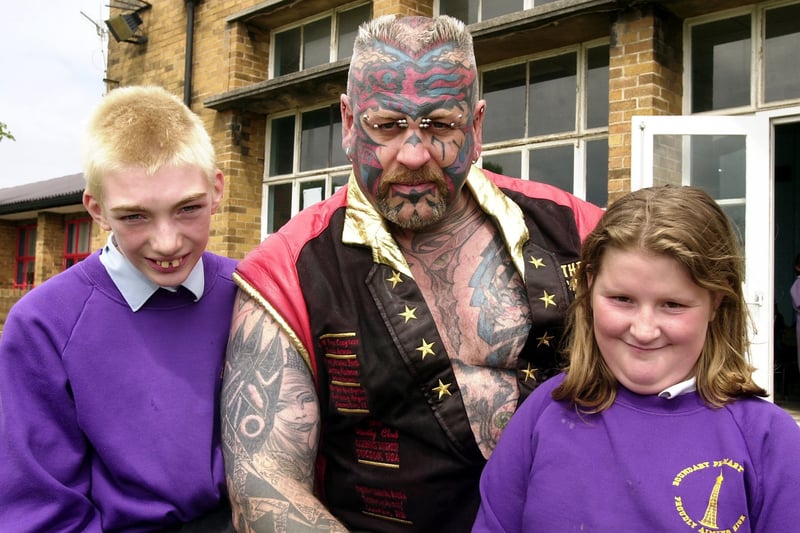 25 Brilliant Blackpool Pictures Of Life At Layton Primary And Boundary